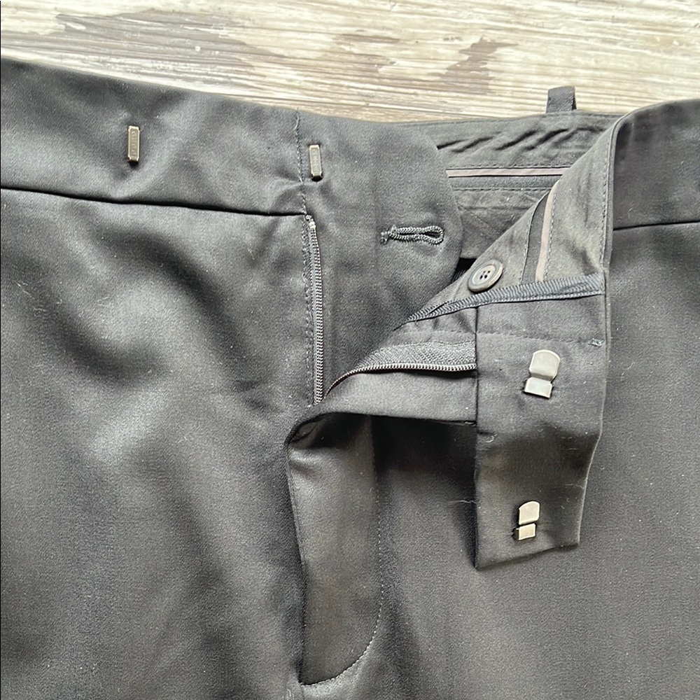 Gucci Black Knee-Length Pencil Skirt - Picture 4 of 11